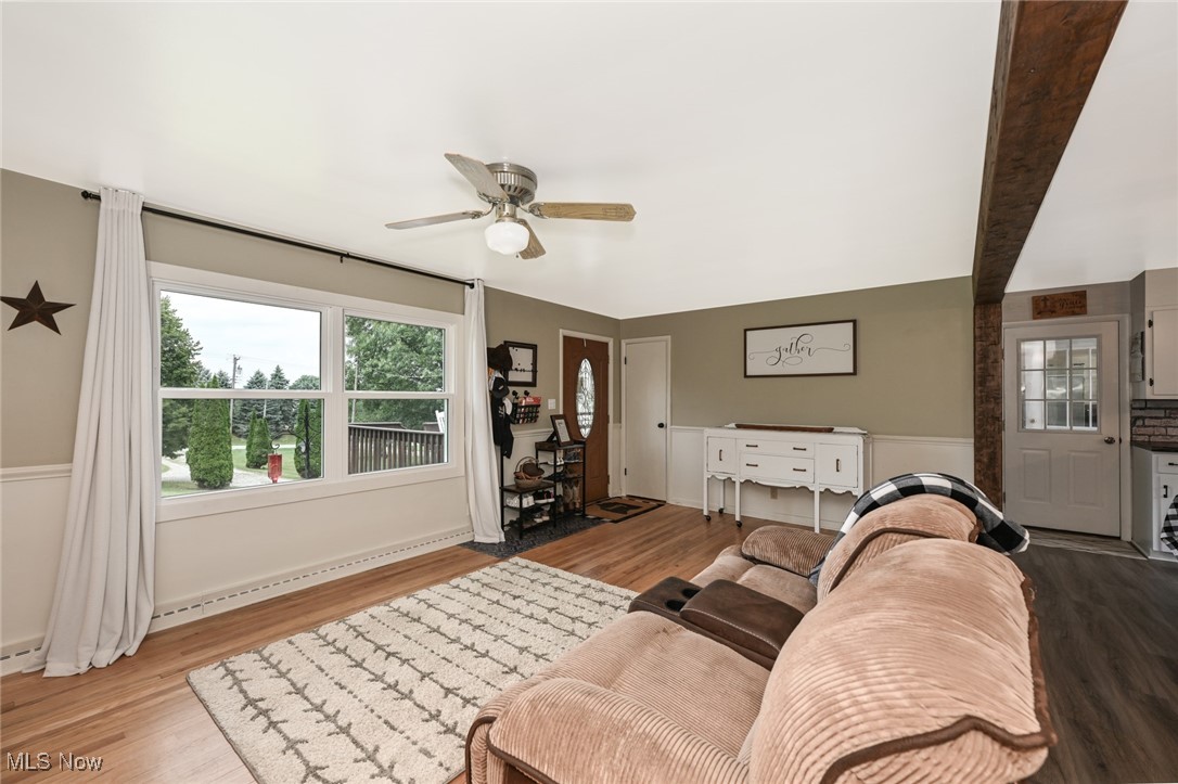 2150 Wise Road Green, OH 44720 - Photo 13 of 50 Living room