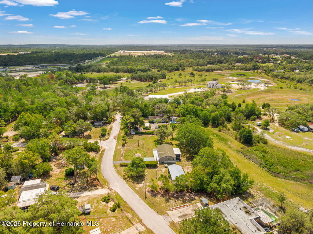 10378 Tooke Lake Boulevard Weeki Wachee, FL 34613 - Photo 5 of 30
