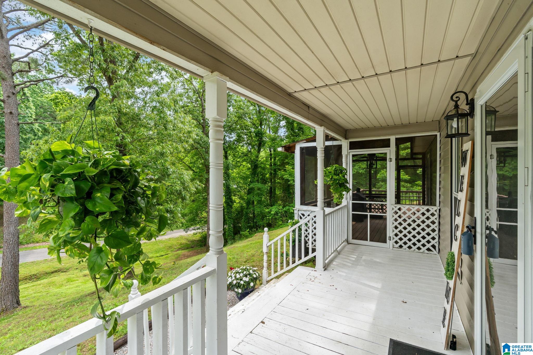 84 Mountain Oaks Vly Road Warrior, AL 35180 - Photo 3 of 36