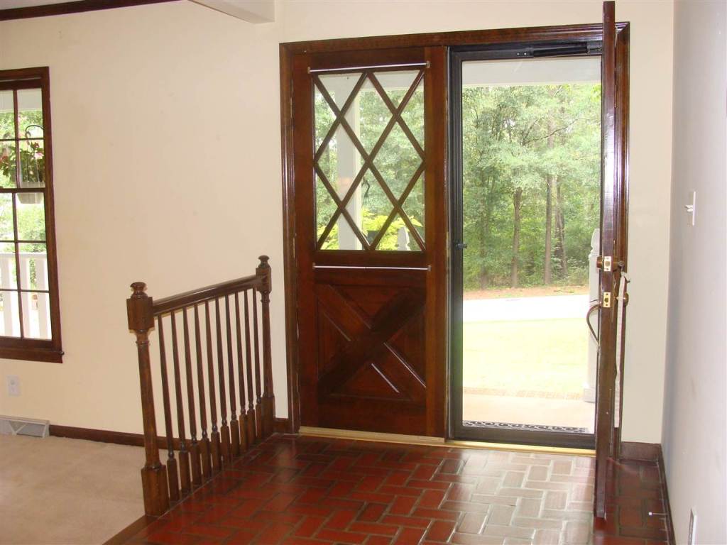 102 Regent Road Anderson, SC 29621 - Photo 4 of 30