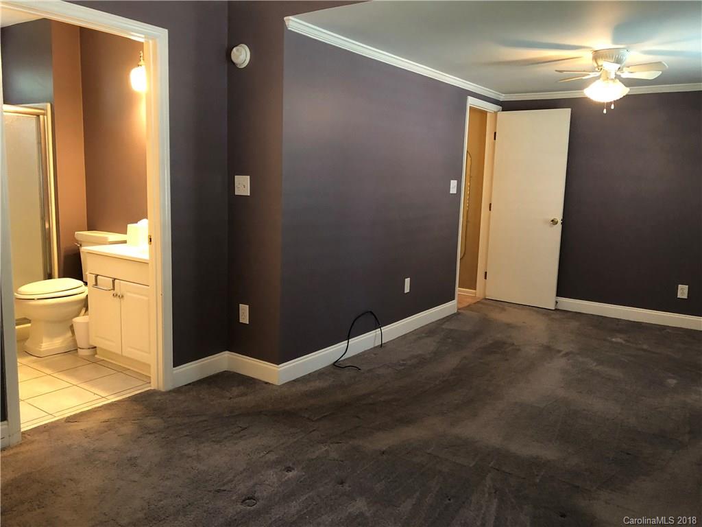 1030 Helms Road Charlotte, NC 28214 - Photo 11 of 26 Gallery Image 11