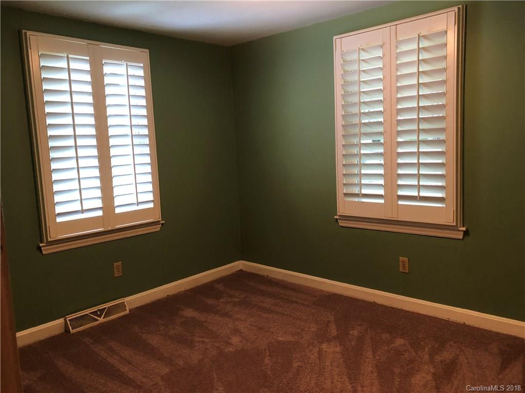 1030 Helms Road Charlotte, NC 28214 - Photo 15 of 26 Gallery Image 15