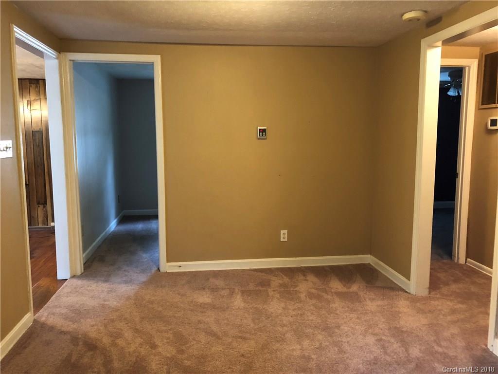 1030 Helms Road Charlotte, NC 28214 - Photo 18 of 26 Gallery Image 18