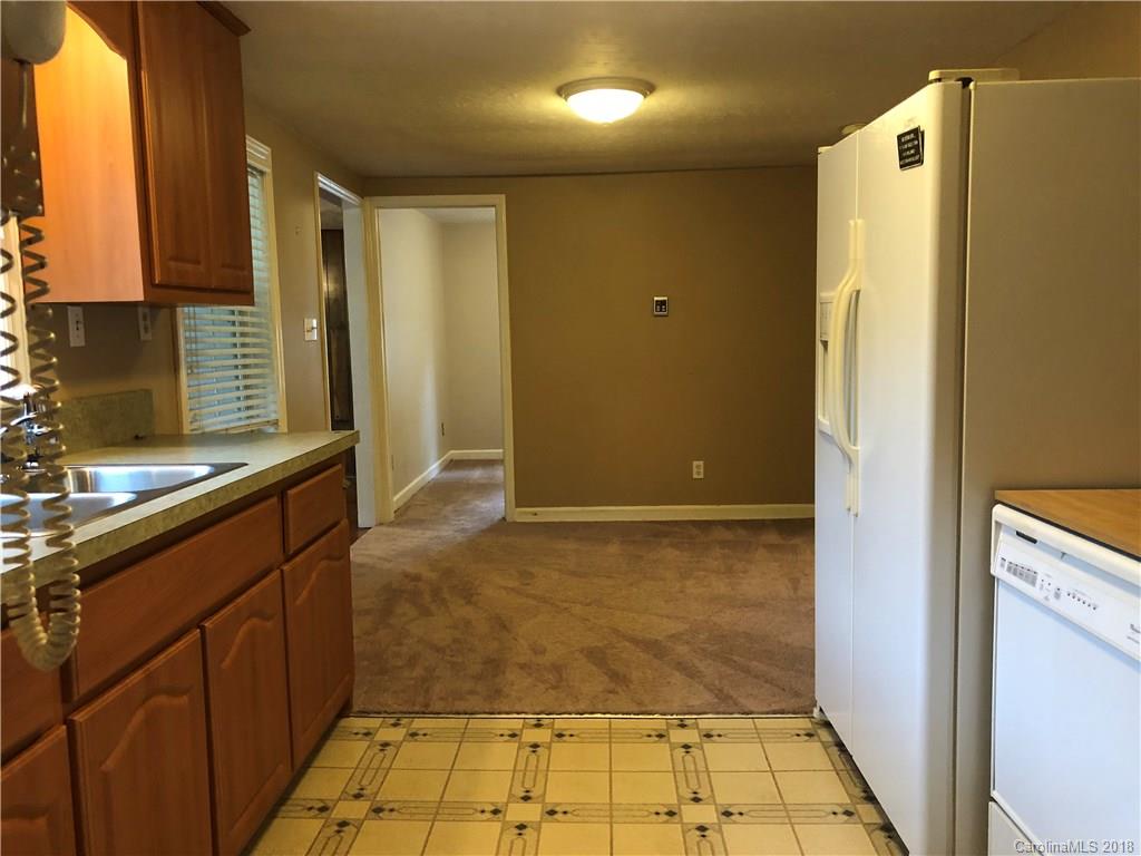 1030 Helms Road Charlotte, NC 28214 - Photo 7 of 26 Gallery Image 7