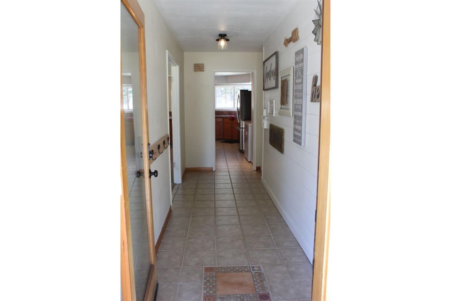 25345 Walker Road Bend, OR 97701 - Photo 12 of 25 Additional Photo