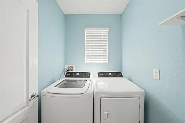 $2,250 | 813 Wiltonway Drive, Plant City, FL 33563