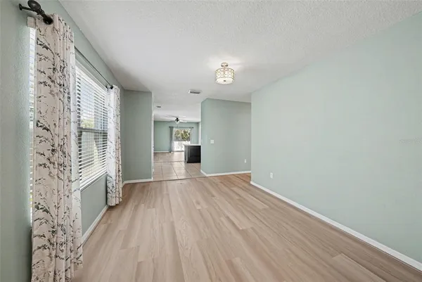 $2,250 | 813 Wiltonway Drive, Plant City, FL 33563