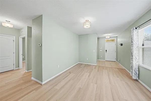$2,250 | 813 Wiltonway Drive, Plant City, FL 33563