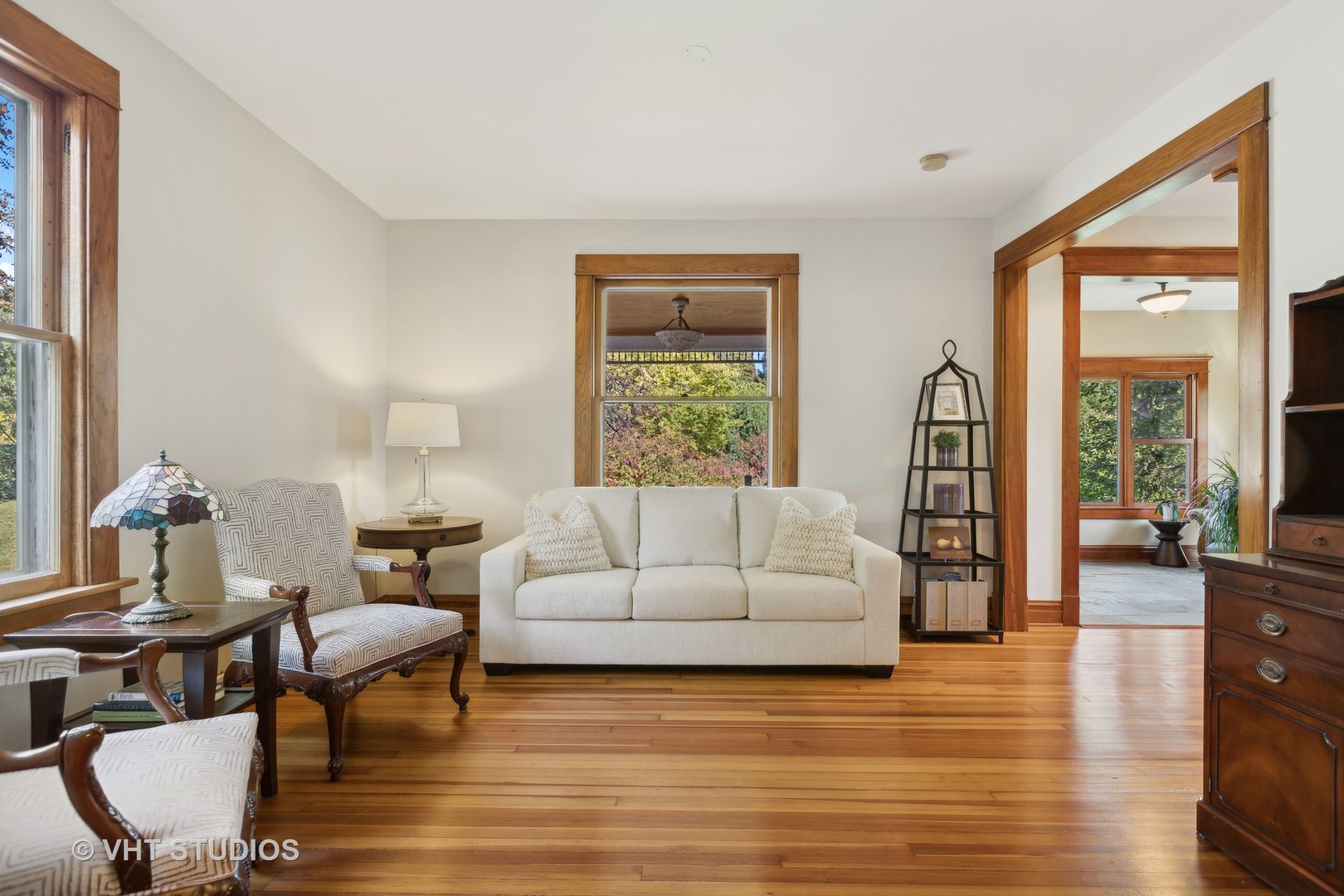 617 East Illinois Road Lake Forest, IL 60045 - Photo 15 of 47 Gallery Image 15