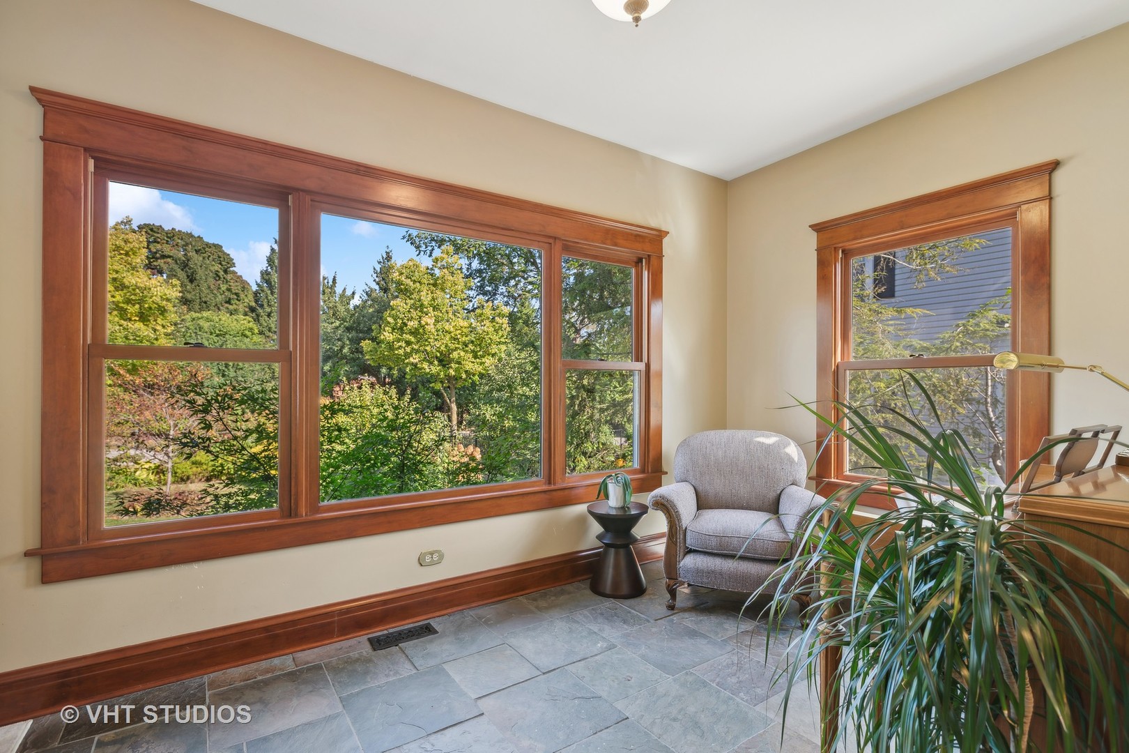 617 East Illinois Road Lake Forest, IL 60045 - Photo 10 of 47 Gallery Image 10