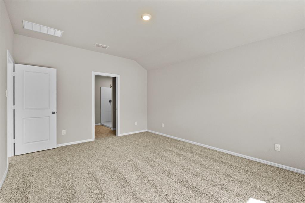 541 Marsh Street Cleburne, TX 76033 - Photo 20 of 26