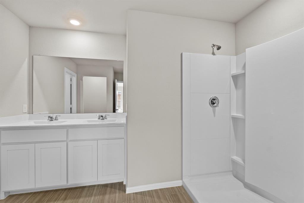 541 Marsh Street Cleburne, TX 76033 - Photo 22 of 26