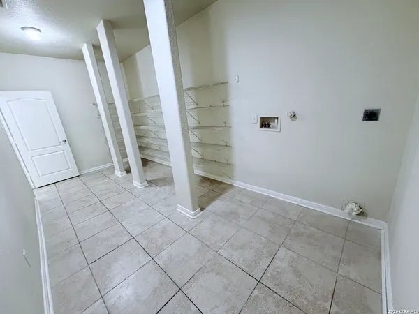$2,100 | 21415 Branding Bay, San Antonio, TX 78259
