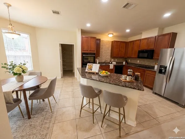 $2,100 | 21415 Branding Bay, San Antonio, TX 78259