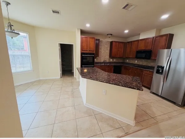 $2,100 | 21415 Branding Bay, San Antonio, TX 78259