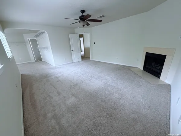 $2,100 | 21415 Branding Bay, San Antonio, TX 78259