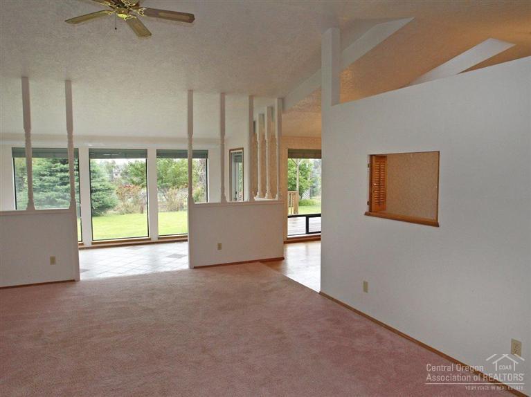 1242 Northwest Rimrock Drive Redmond, OR 97756 - Photo 3 of 16 Additional Photo