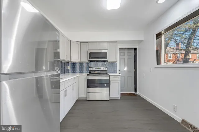 $199,900 | 3028 Fenwick Road, Camden, NJ 08104