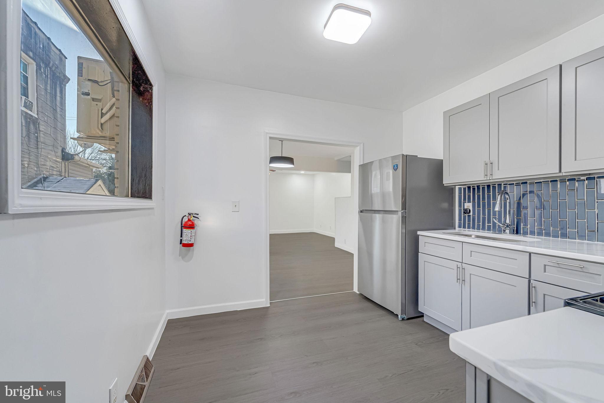 3028 Fenwick Road Camden, NJ 08104 - Photo 14 of 33