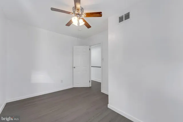 $199,900 | 3028 Fenwick Road, Camden, NJ 08104