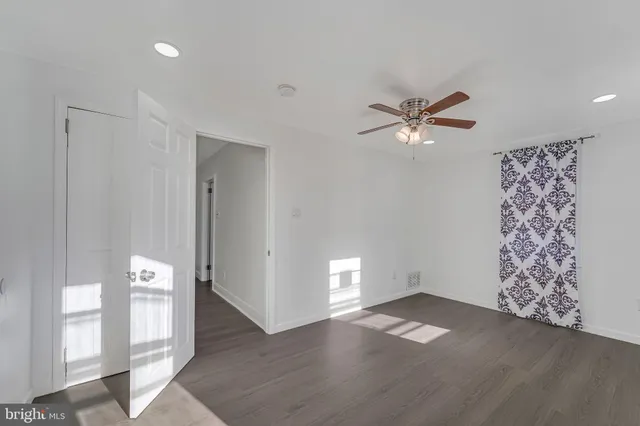 $199,900 | 3028 Fenwick Road, Camden, NJ 08104