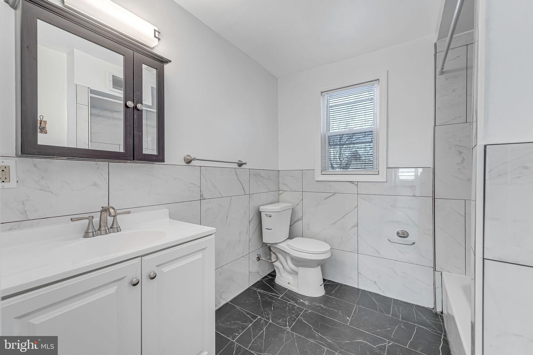 3028 Fenwick Road Camden, NJ 08104 - Photo 22 of 33