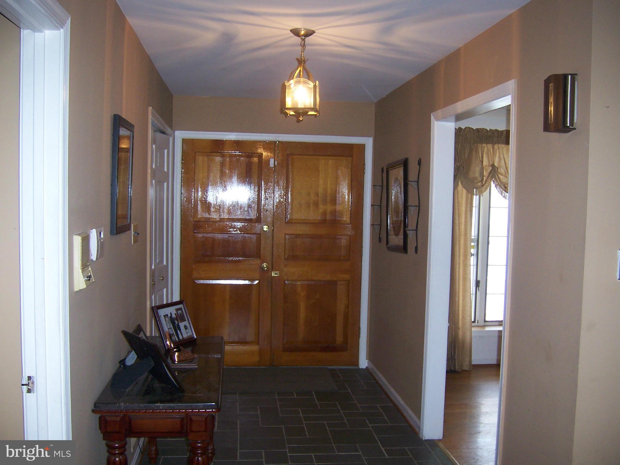 11712 Fort Washington Road Fort Washington, MD 20744 - Photo 2 of 27 Interior (General)