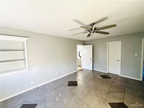 $1,050 | 817 Marinel Lane, Mission, TX 78572