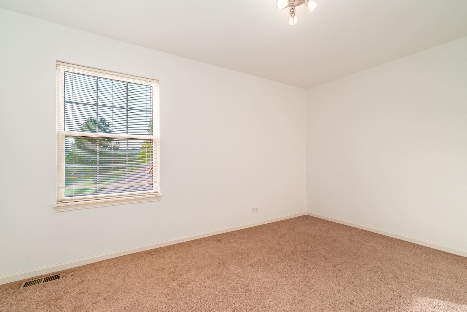 617 Rivers Edge Drive Minooka, IL 60447 - Photo 27 of 36