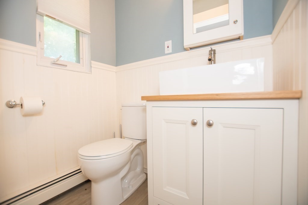 17 Wentworth Road Canton, MA 02021 - Photo 18 of 22