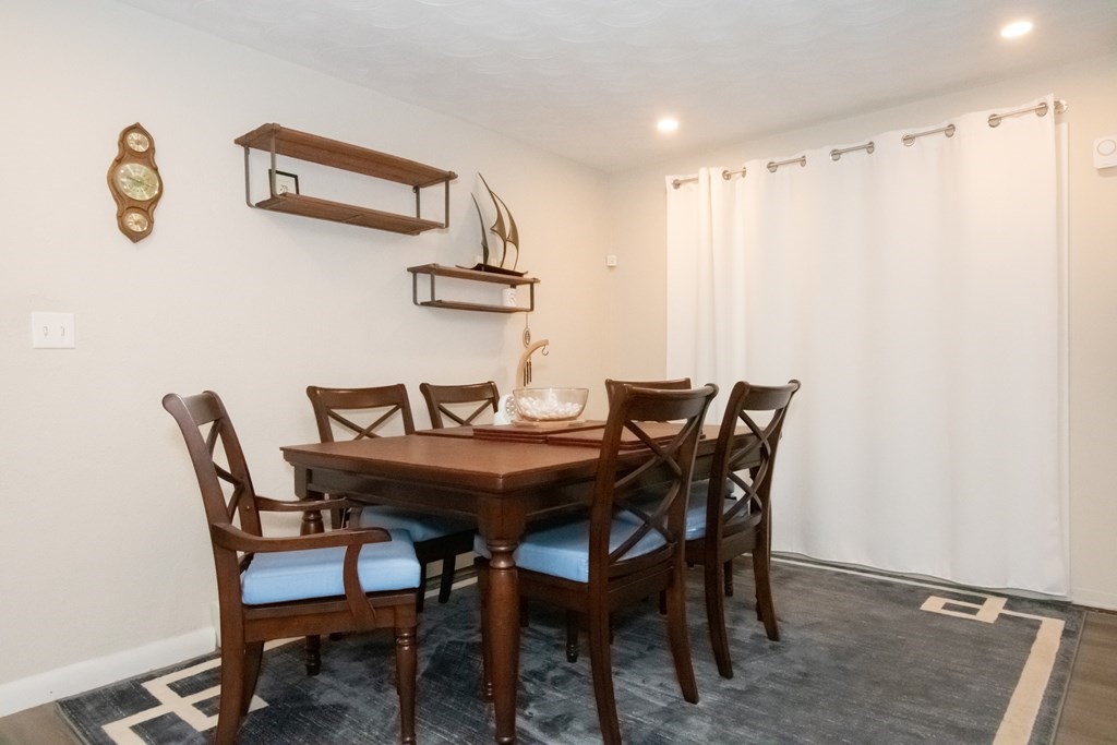 17 Wentworth Road Canton, MA 02021 - Photo 8 of 22