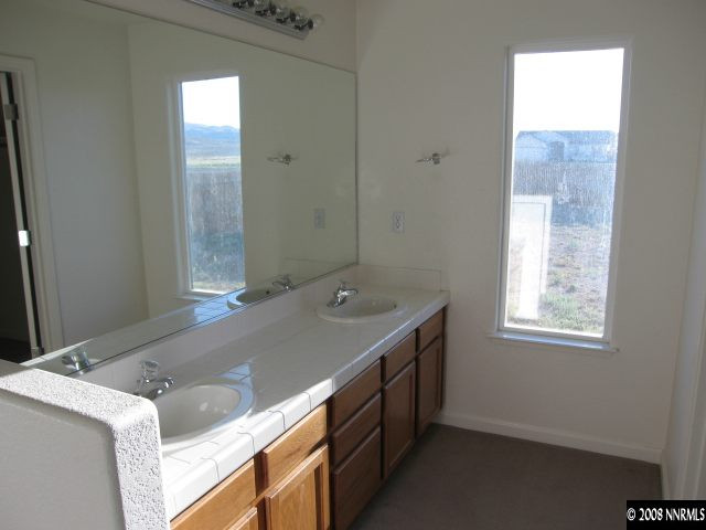 3105 Spring Circle Silver Springs, NV 89429 - Photo 6 of 9 Photo 6
