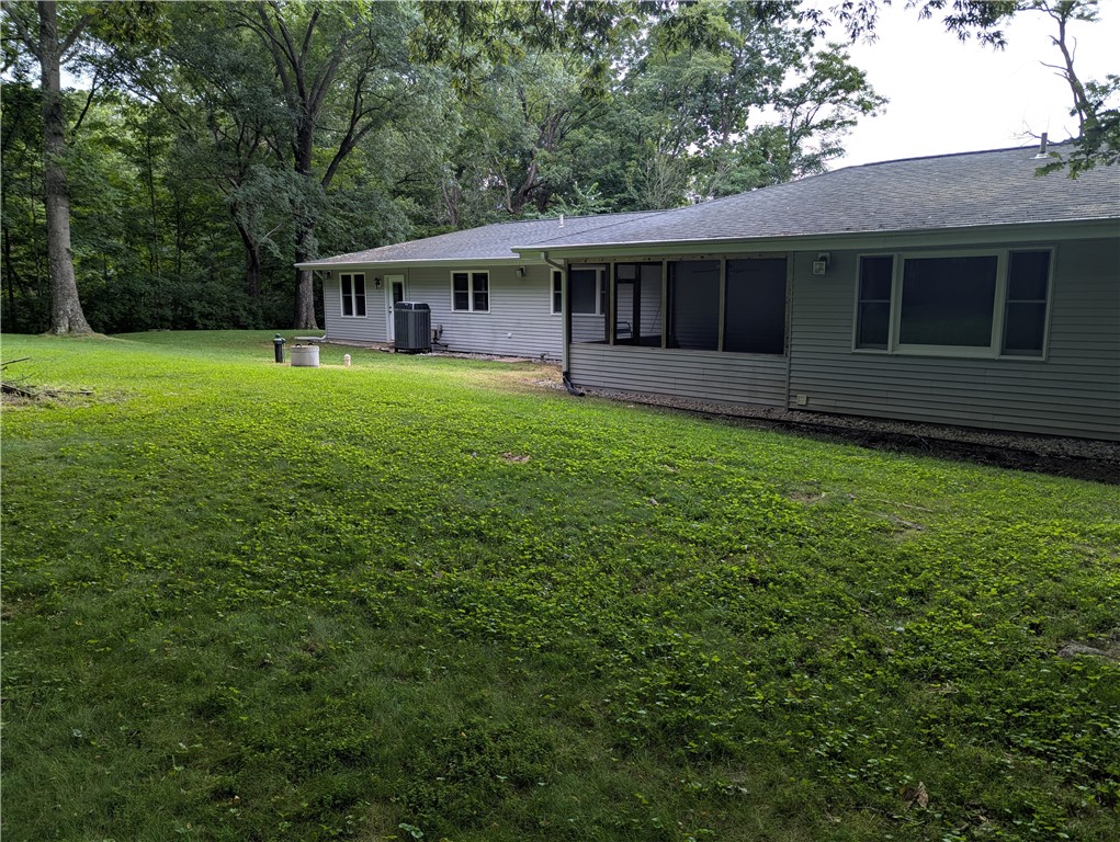 5830 County Road Charleston, IL 61920 - Photo 6 of 28