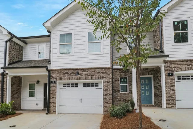$1,695 | 15 Sprayberry Road, Unit 23, Newnan, GA 30263