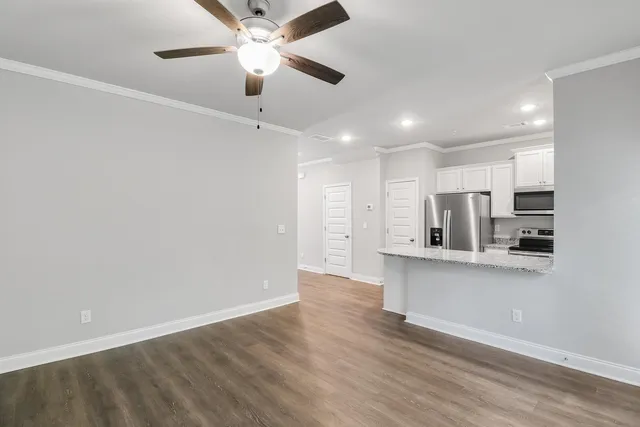 $1,695 | 15 Sprayberry Road, Unit 23, Newnan, GA 30263