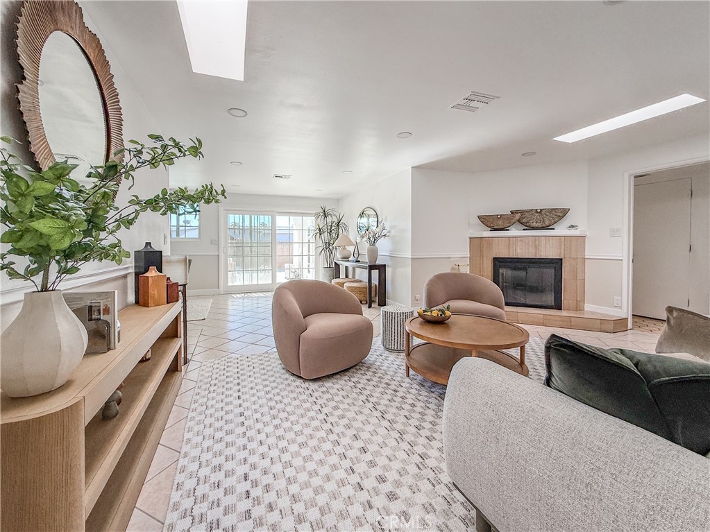 18002 East Fondale Street Azusa, CA 91702 - Photo 8 of 48