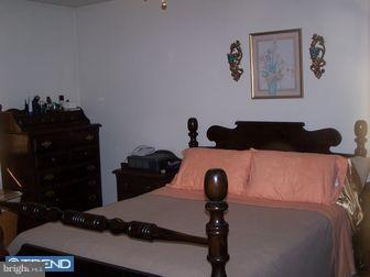 480 Royal Manor Road Easton, PA 18042 - Photo 5 of 12 Gallery Image 5