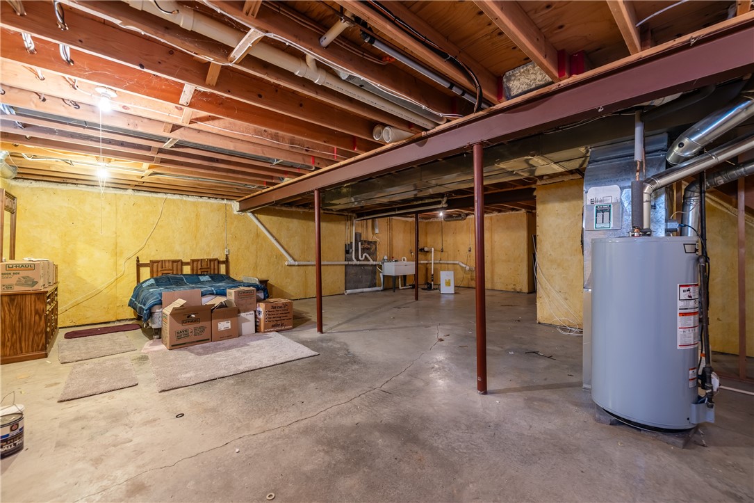 37 Overview Circle Chili, NY 14623 - Photo 18 of 25