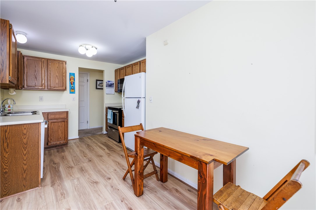 37 Overview Circle Chili, NY 14623 - Photo 8 of 25