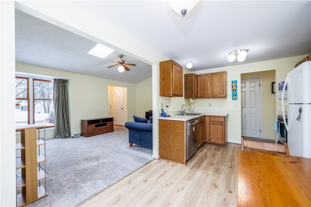 37 Overview Circle Chili, NY 14623 - Photo 9 of 25