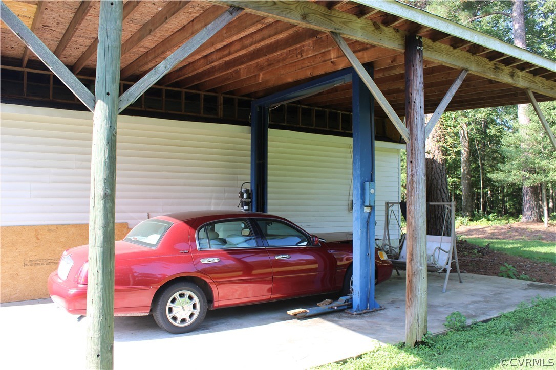 3100 Meadow Road Sandston, VA 23150 - Photo 17 of 50 Gallery Image 17