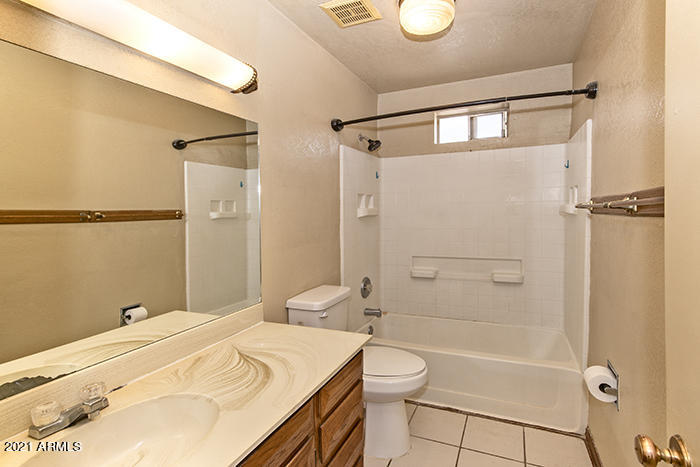 6551 West Fremont Road Laveen, AZ 85339 - Photo 10 of 16 Bath 2