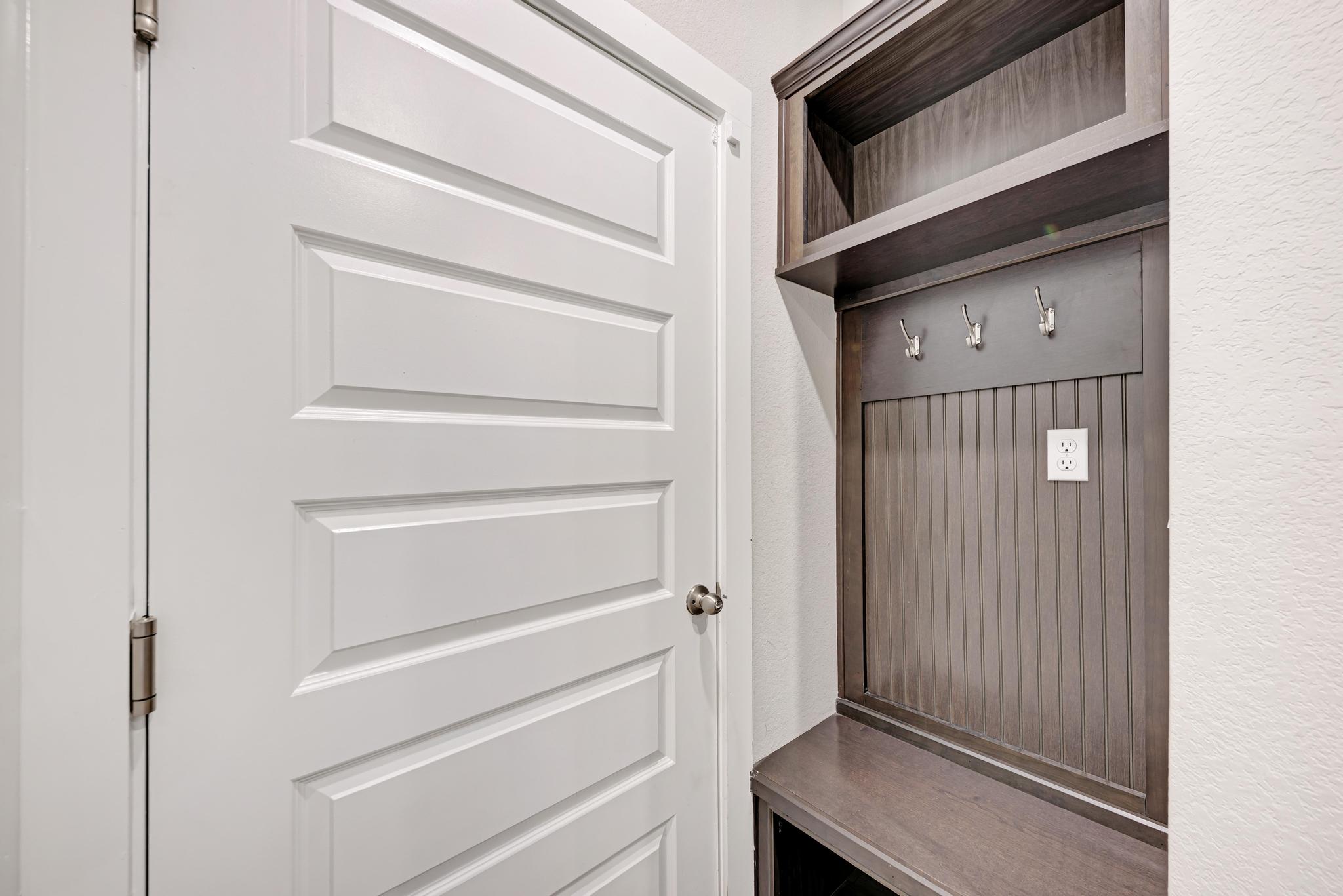 7319 Travertine Spring Drive, Unit 115 Austin, TX 78744 - Photo 33 of 37 a view of walk in closet