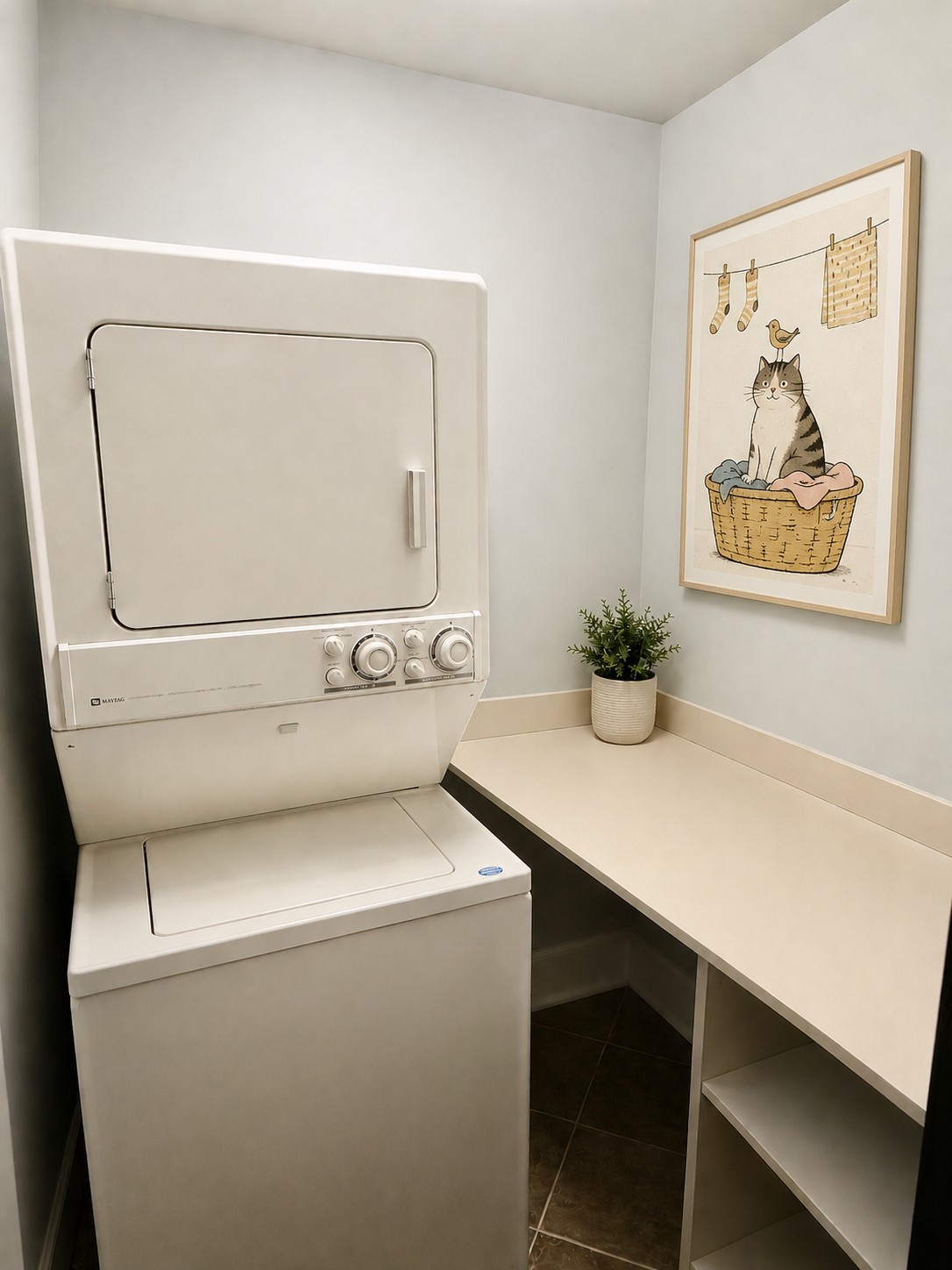 1722 Washington Avenue, Unit D Houston, TX 77007 - Photo 22 of 28 Laundry room inside unit. Good amount of storage space as well.
