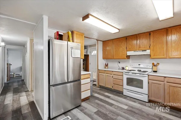 $279,500 | 420 East Ave C, Wendell, ID 83355