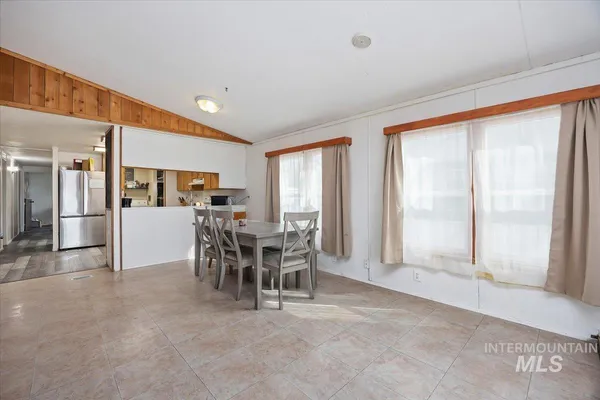 $279,500 | 420 East Ave C, Wendell, ID 83355