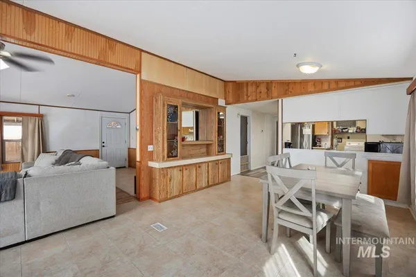 $279,500 | 420 East Ave C, Wendell, ID 83355