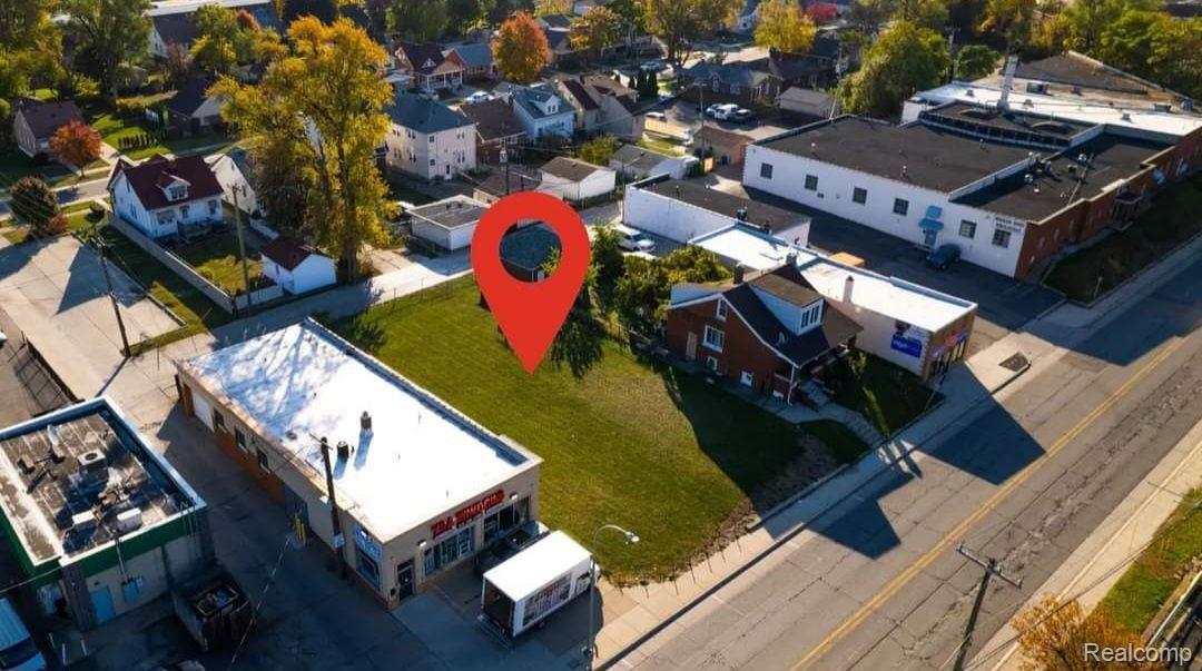 7106 Chase Road Dearborn, MI 48126 - Photo 1 of 2 Gallery Image 1