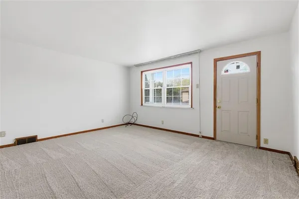 $149,900 | 528 9th Street, Pitcairn, PA 15140