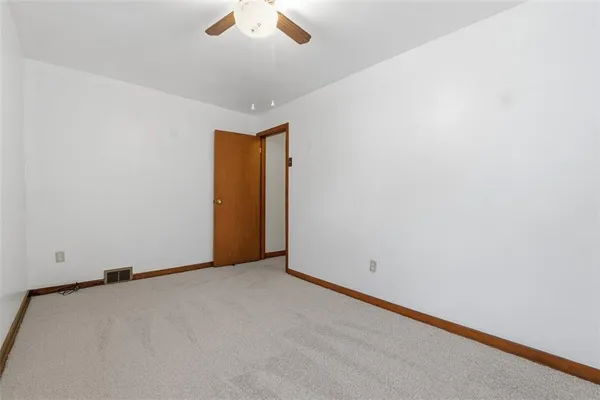 $149,900 | 528 9th Street, Pitcairn, PA 15140